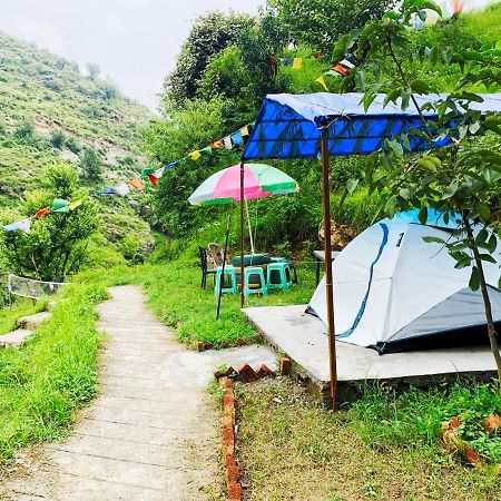 The Stream Side Hostel Мусори Екстериор снимка
