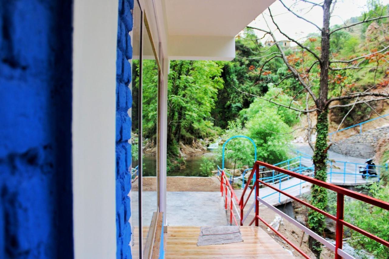 The Stream Side Hostel Мусори Екстериор снимка